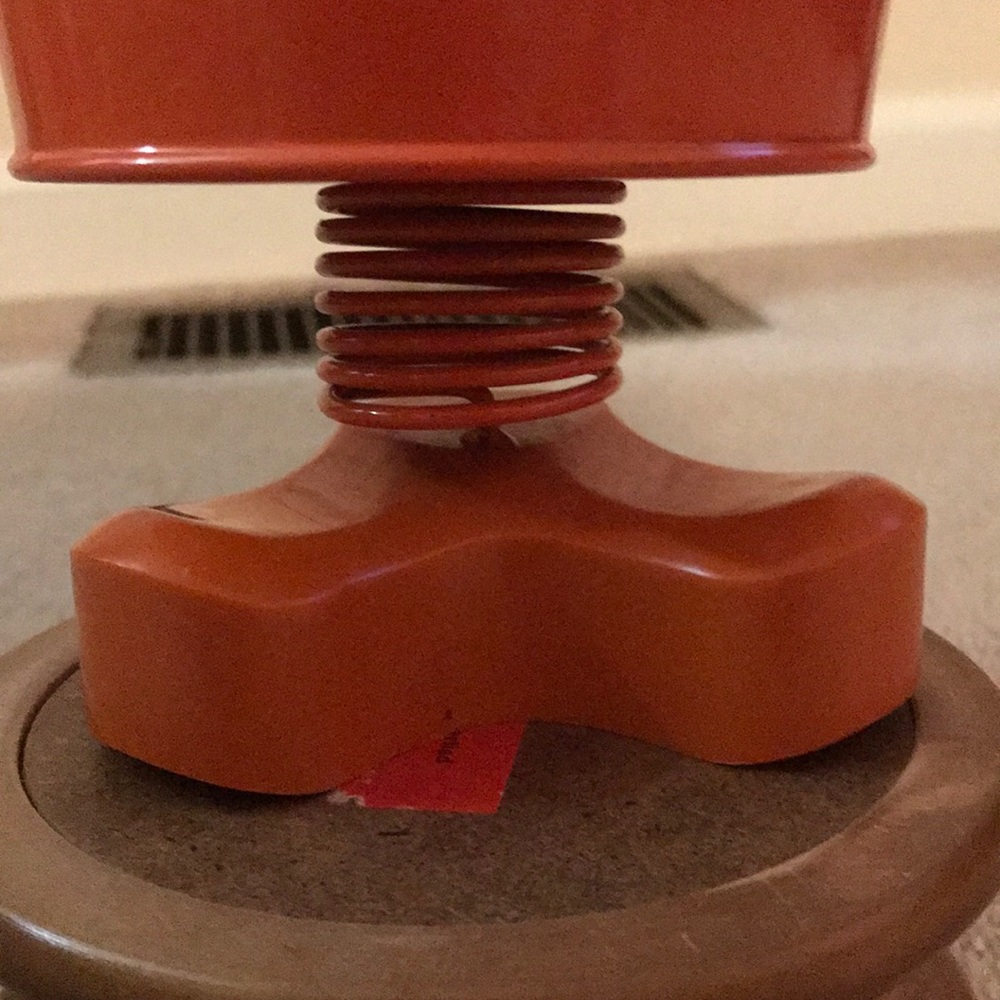 Pumpkin Metal Spring Bucket! - Picture 6 of 6